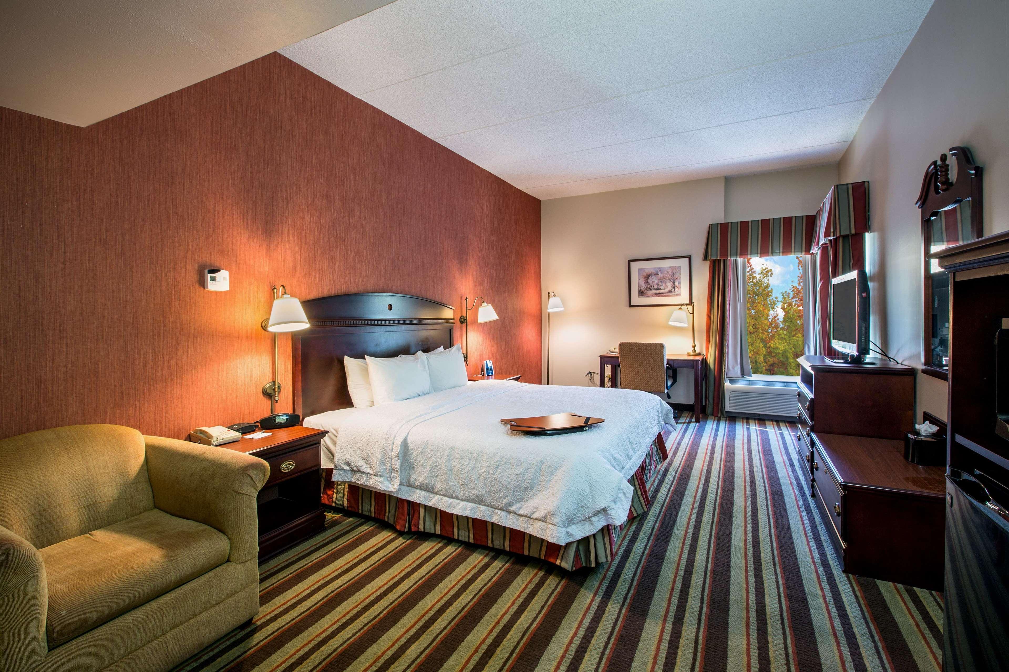 Hampton Inn Sturbridge Buitenkant foto
