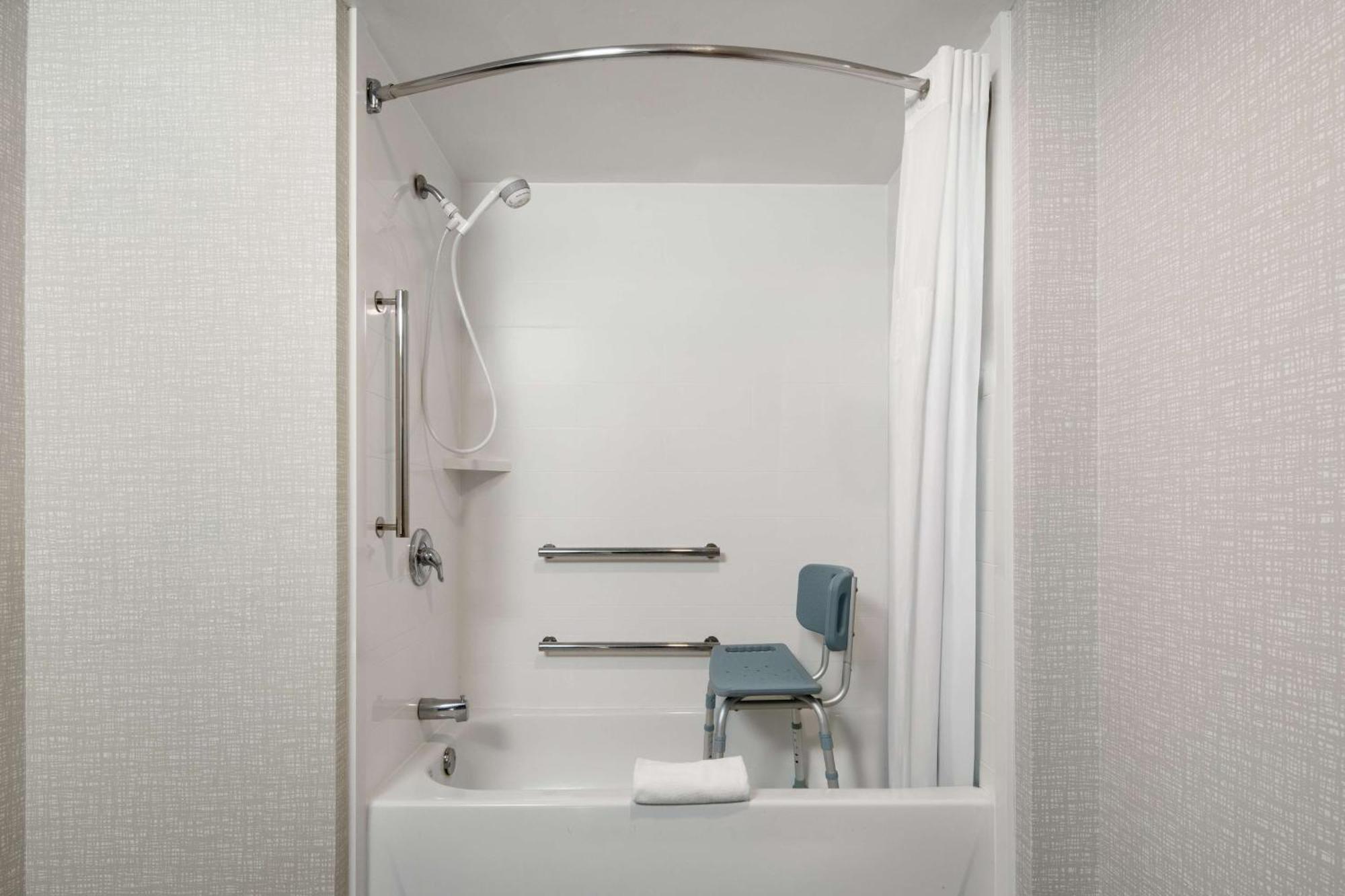 Hampton Inn Sturbridge Buitenkant foto