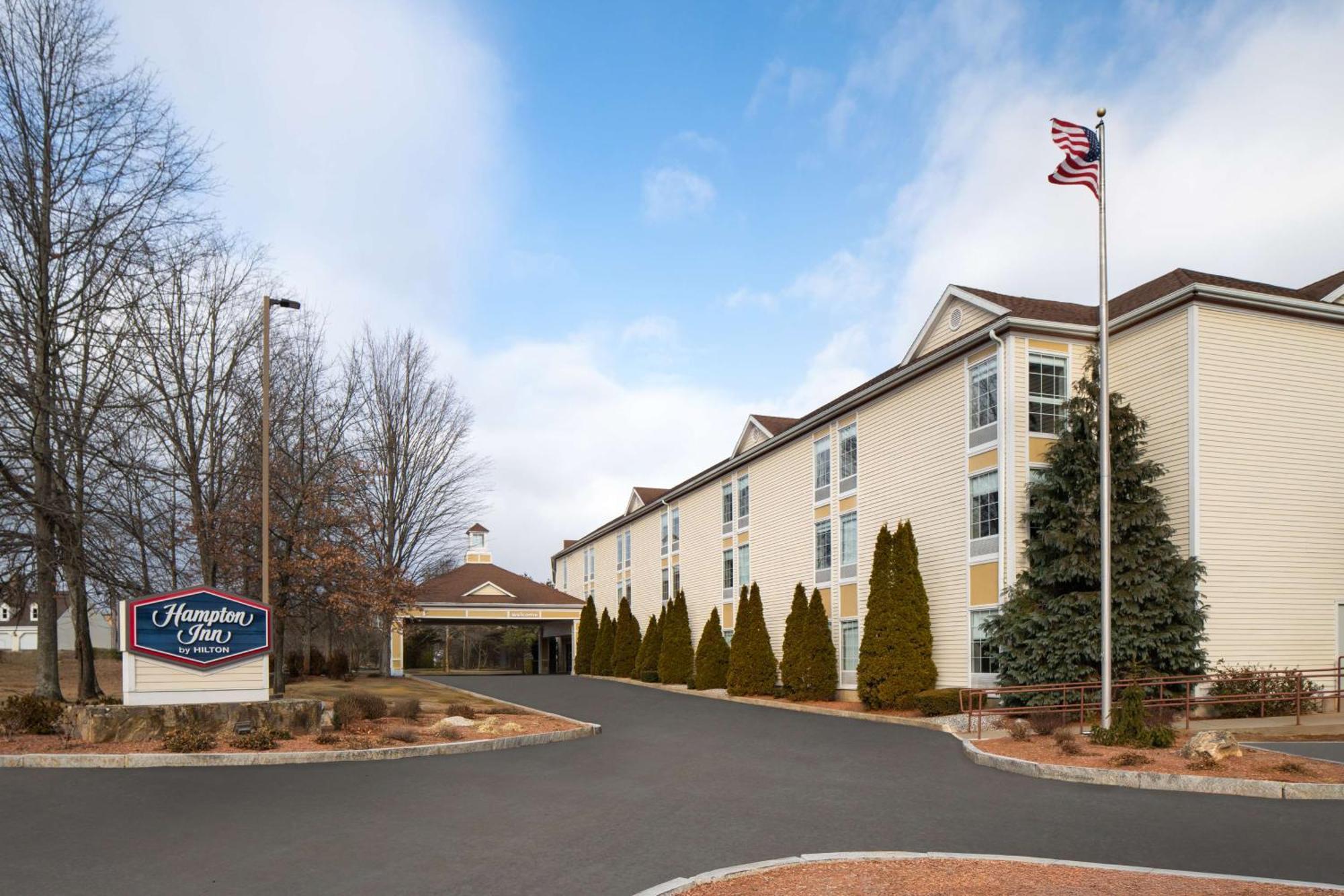 Hampton Inn Sturbridge Buitenkant foto